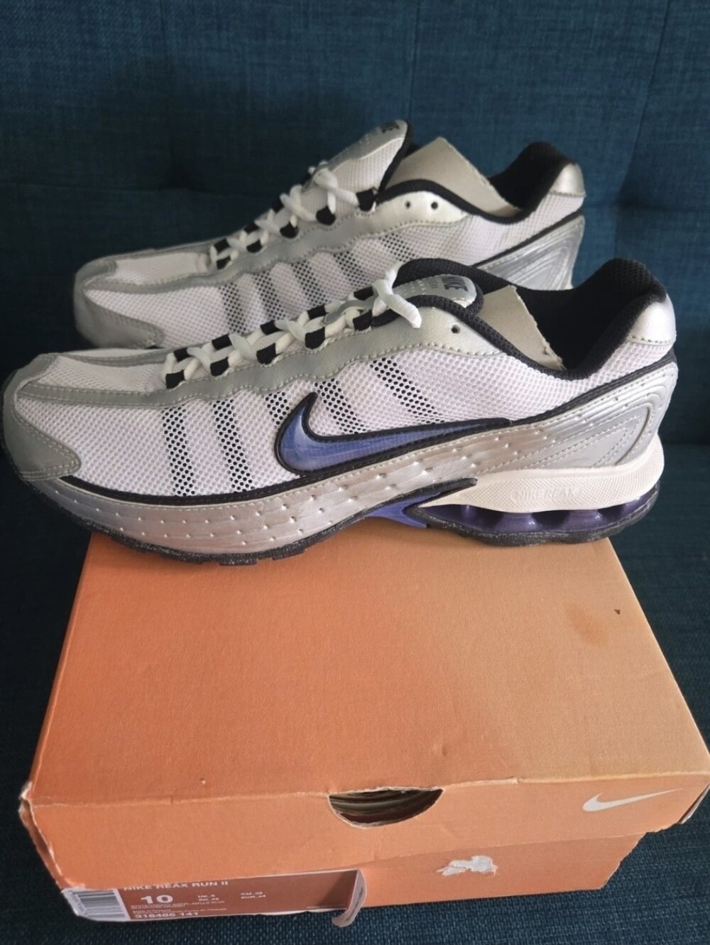 NIB Men's Nike Reax Run II White Varsity Royal Running Shoes 316485 141